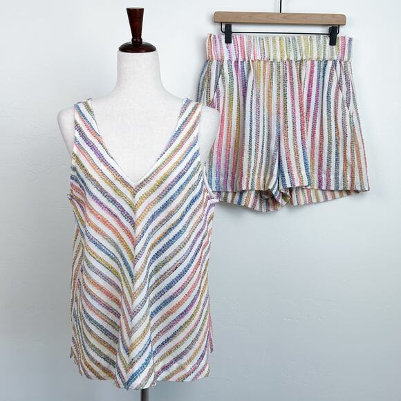Lou & Grey Colorful Matching V-Neck Tank Top & Short Set - Picture 2 of 16